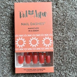 Red Aspen nail dash. Picacho peak, Presley.